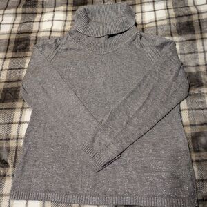 Silver sparkly turtleneck size L
